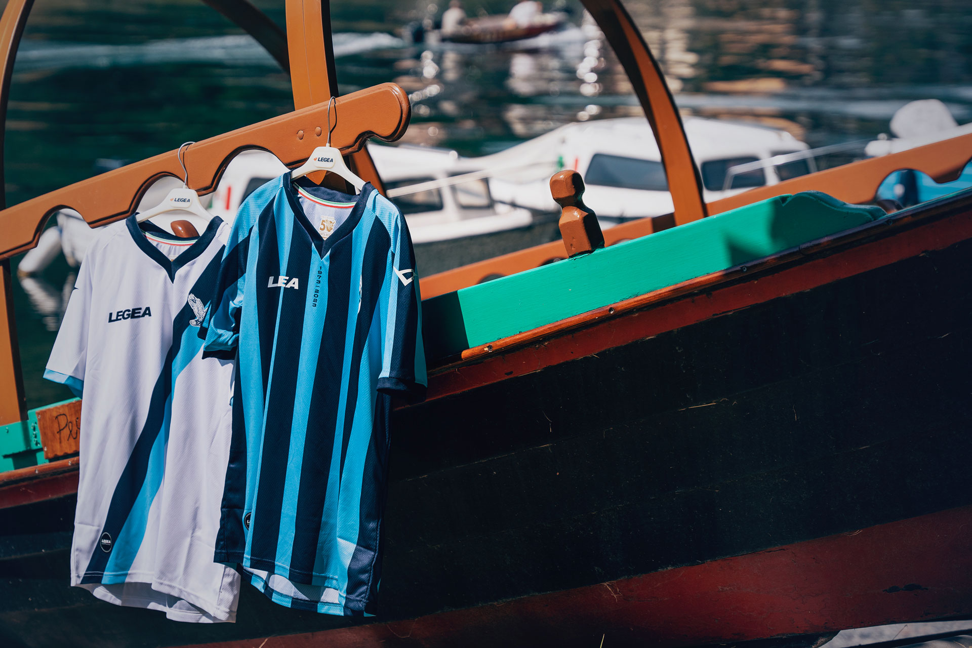 calcio-lecco-1912-shooting-street-barca-lucia-maglia-serie-b-ophelia-digital